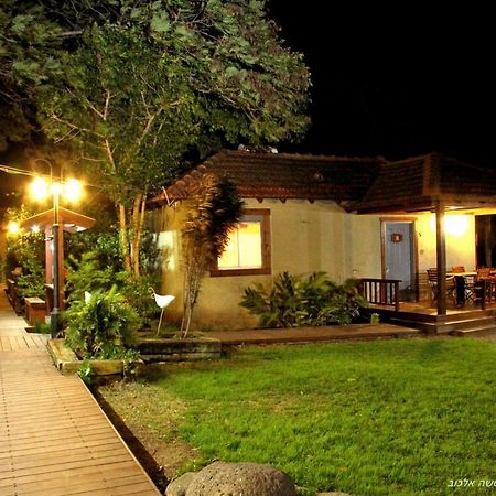 Golan Rooms At Sagi Family Country Lodging 모샤브레메트 외부 사진
