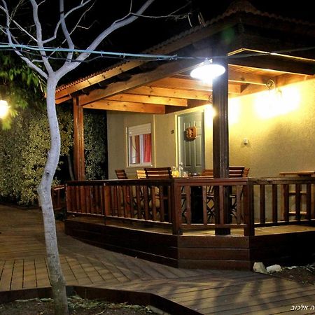 Golan Rooms At Sagi Family Country Lodging 모샤브레메트 외부 사진