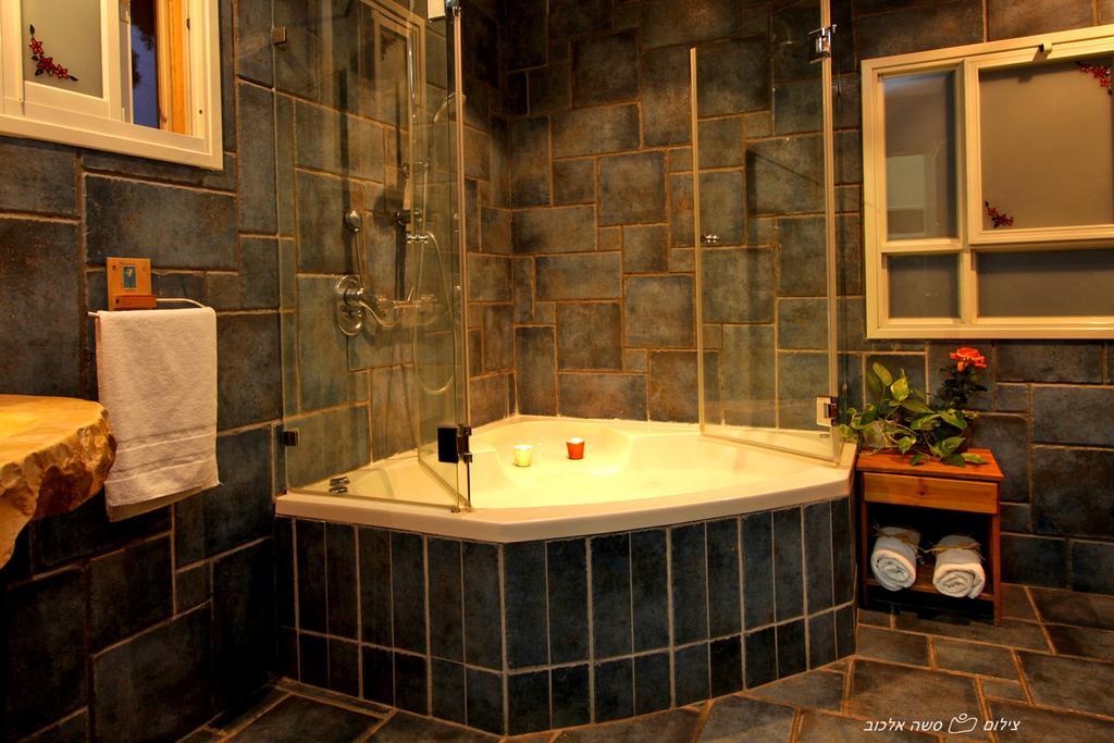 Golan Rooms At Sagi Family Country Lodging 모샤브레메트 외부 사진