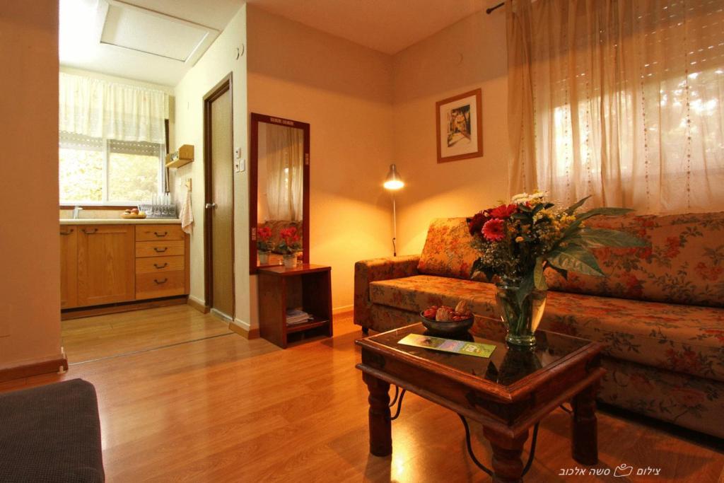 Golan Rooms At Sagi Family Country Lodging 모샤브레메트 외부 사진