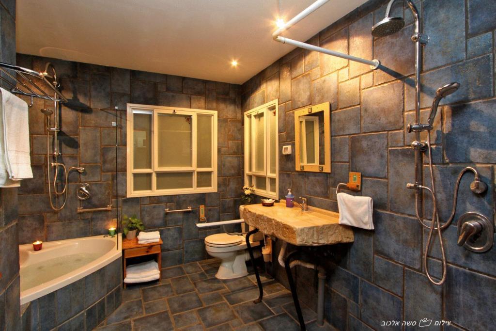 Golan Rooms At Sagi Family Country Lodging 모샤브레메트 외부 사진